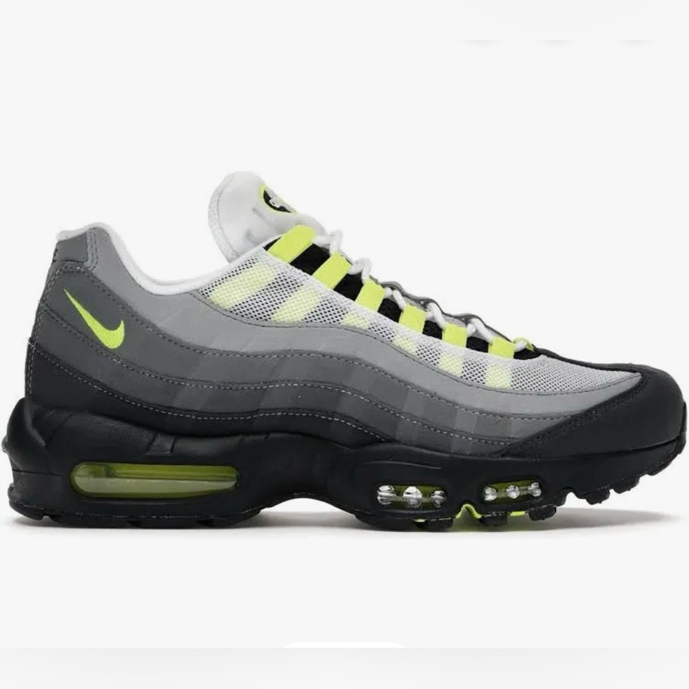 Nike Air Max 95 OG "Neon" CT1689-001 Sneakers. Size 8 Men / 9 Women